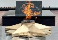 Звезда литьевая латунь (518249) сертификат комплект горелка ГВД 379 10 89 00 ПС - вечный огонь ø 1100 мм. монолит литье  в Ростове-на-Дону