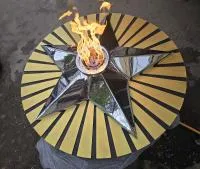 Решётка круг звезды (518198) поставка вечный огонь авторская  в Ростове-на-Дону