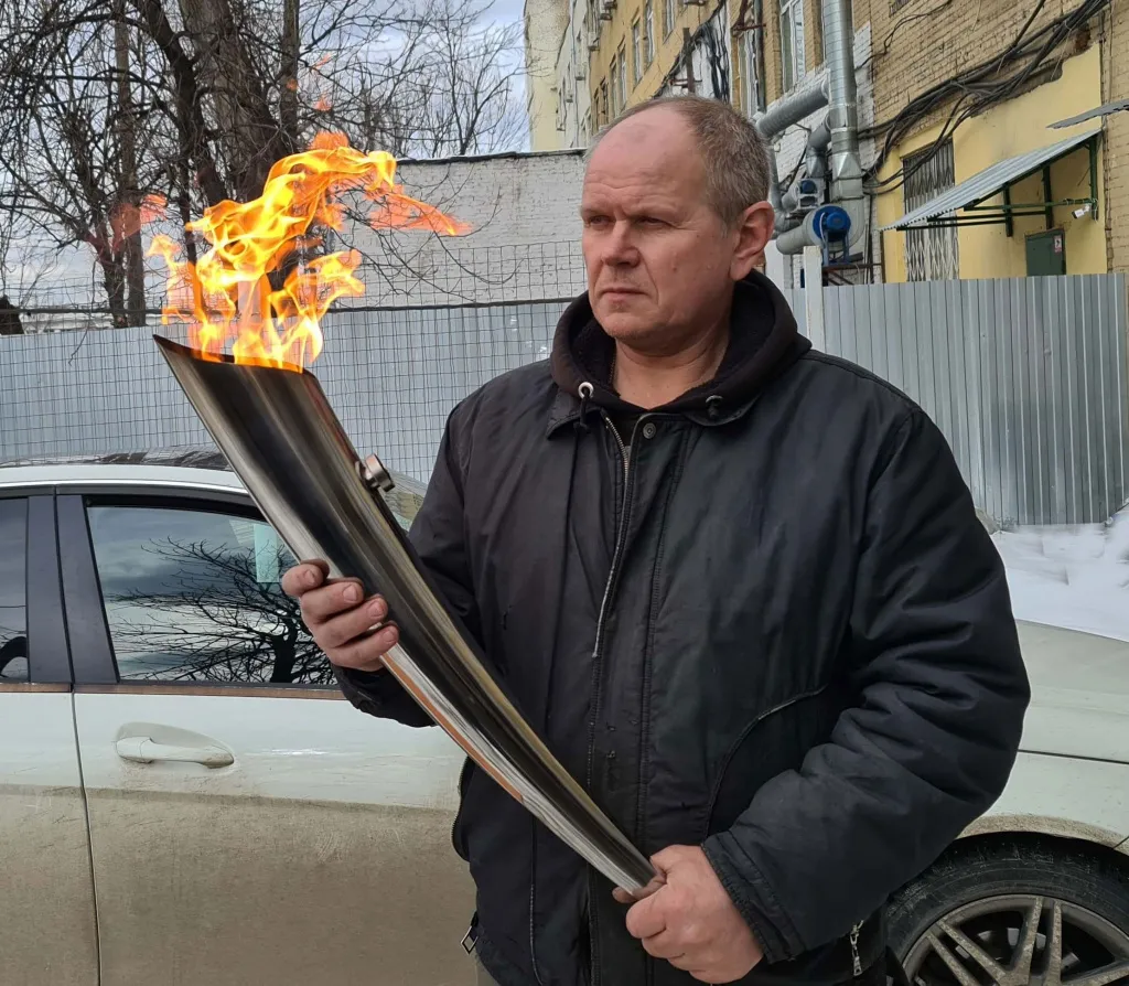 Факелы для эстафеты Олимпийского огня в Ростове-на-Дону Факелы для эстафеты Олимпийского огня в Ростове-на-Дону