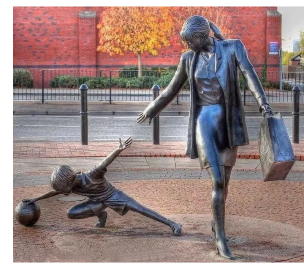 Производство скульптур из нержавеющей стали: от идеи до воплощения Производство скульптур из нержавеющей стали: от идеи до воплощения